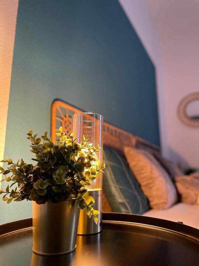 Erfbnb - 40Qm Apartment Mit Kueche, Bad, Schlaf-Wohnzimmer In Erfurt Sued - Stadnah- Wlan Екстер'єр фото